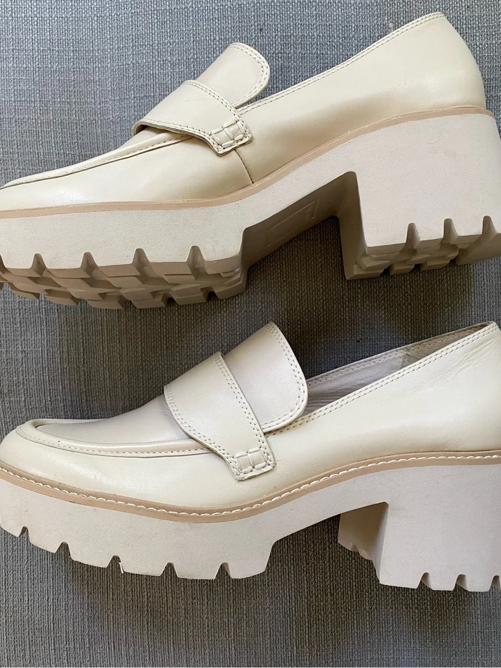 Dolce Vita Cream Platform Loafers / Shoes Sz. 9.5